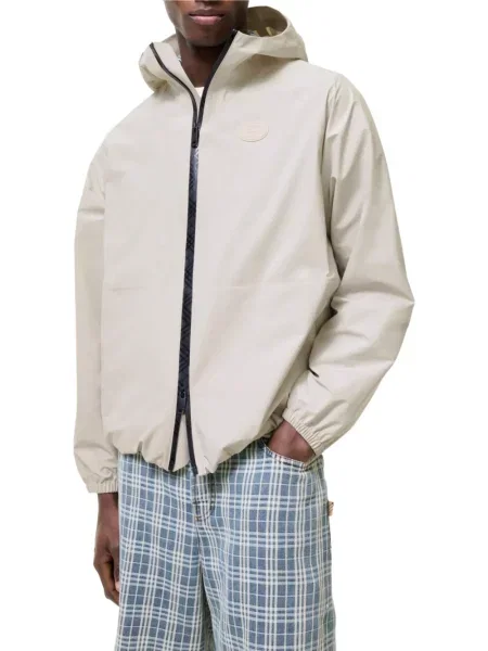 Geacă Burberry cu glugă