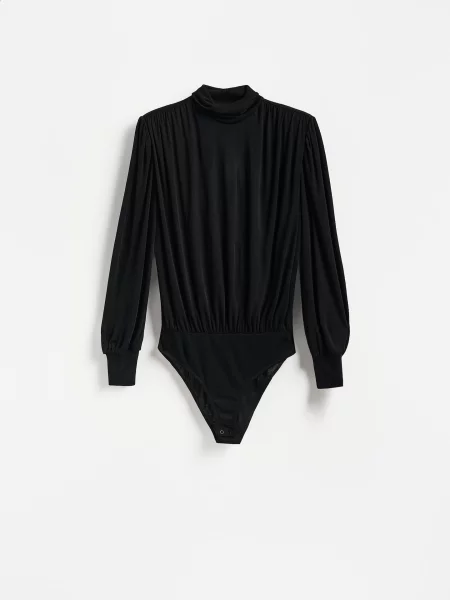 Боди Reserved черное