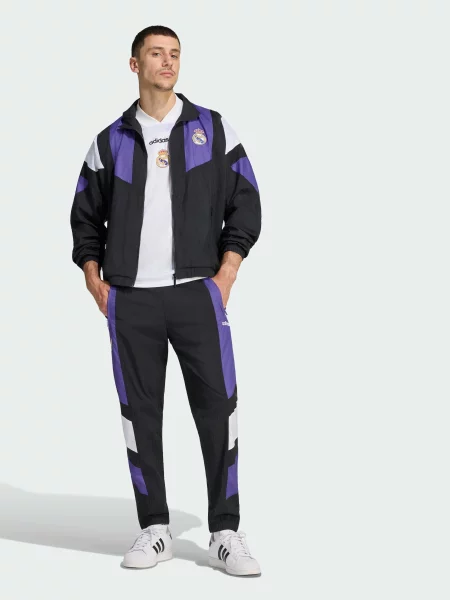 Свитер Adidas черный