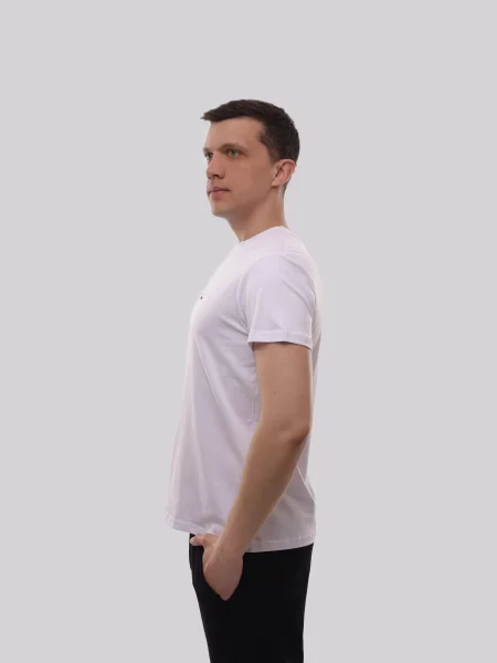 Футболка Adrian белая
