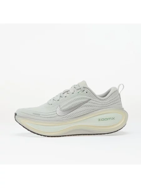 Sneakers Nike Vomero Plus Light Silver/ Metallic Silver EUR 39
