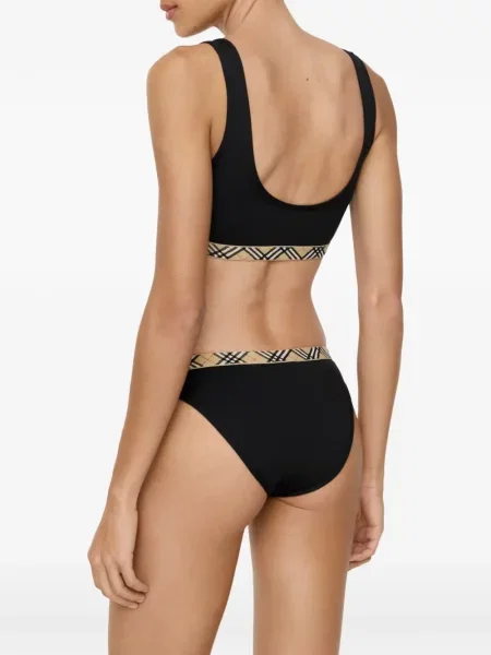 Top Burberry în carouri negru