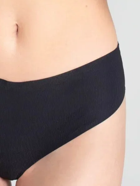 Бесшовные трусики стринг FIGI_GATTA_SPORT_STRING_RIB_ULTRA_COMFORT чорні