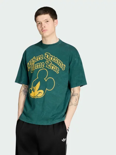 Футболка adidas зелений