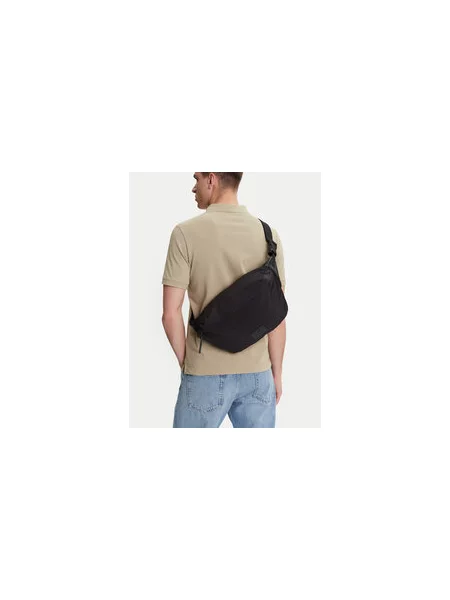 Calvin Klein Jeans Övtáska Metro Oversized Waistbag fekete