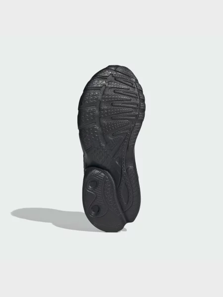 Детские кроссовки Adidas черные