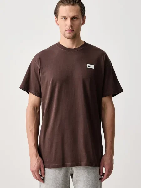 Nike Sportswear тениска мъжка от кафяво