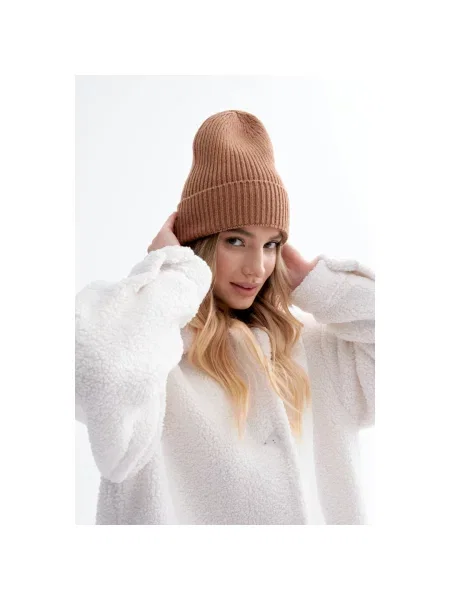 Шапка зимова світло-коричнева Estro коричнева