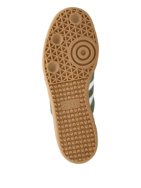 Велурени шорти Adidas синьо
