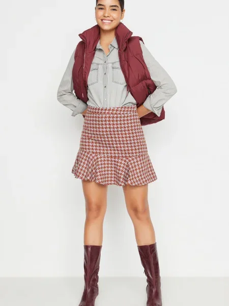 Spódnica Trendyol czerwona