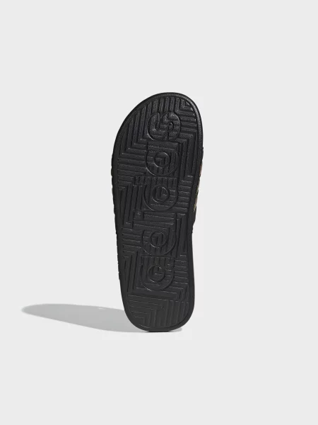 Шлепанцы Adidas черные