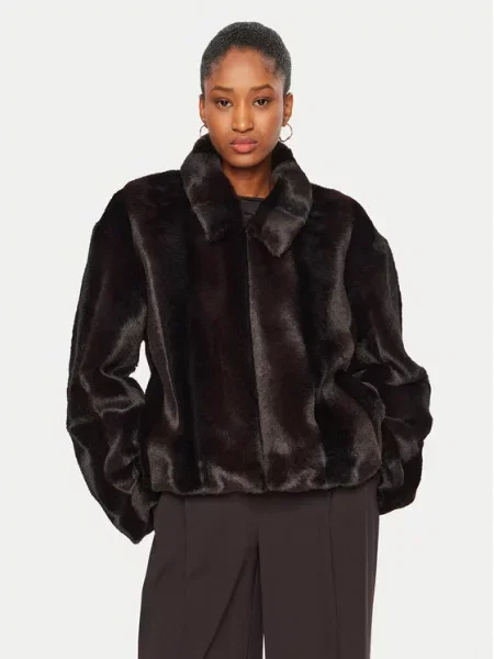 Krzneni plašč Bardot črna