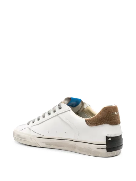 Δερμάτινα sneakers Crime London με φθαρμένο εφέ λευκό