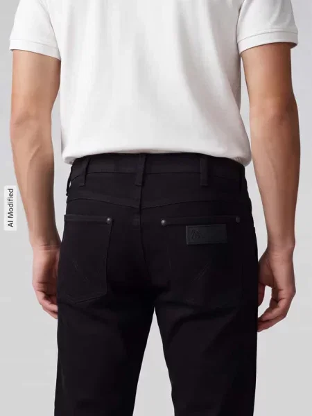Jeansy o kroju tapered fit z mieszanki bawełny model Redford' Wrangler granatowy