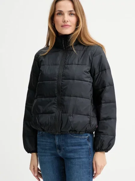 Яке Levi's преходен модел черно
