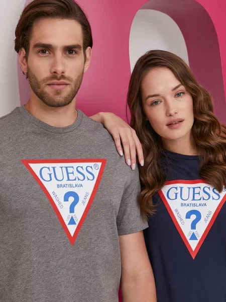 Guess Футболка из коллекции к ANSWEAR