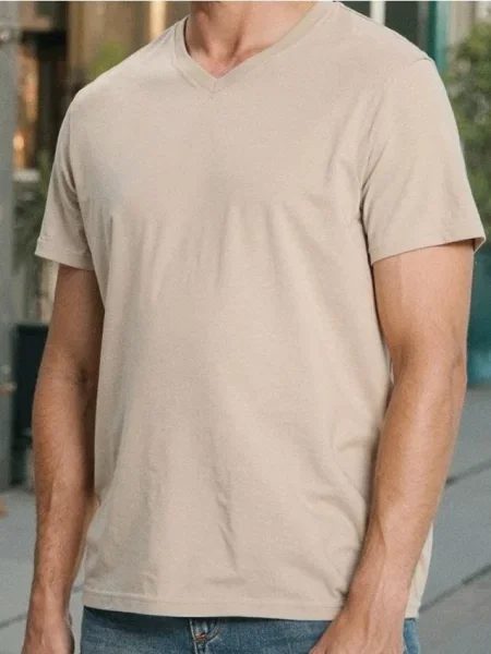 Sinsay Koszulka basic z dekoltem w serek beżowy