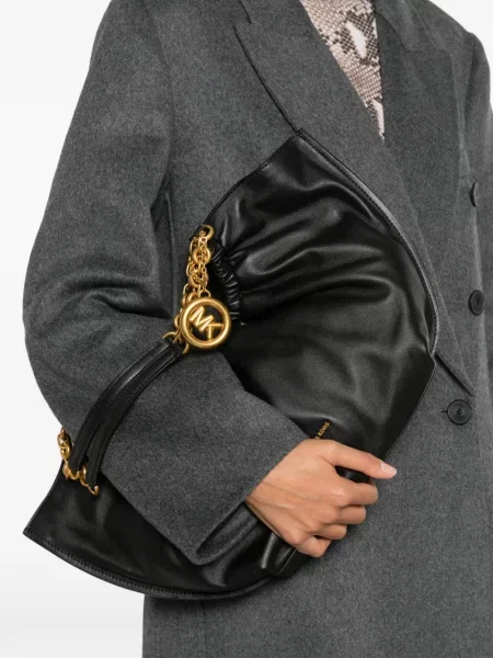 Geantă shopper Michael Kors cu volane negru