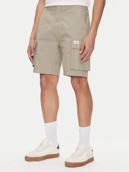 Calvin Klein Jeans Šortky z materiálu zelená