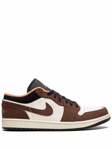 Sneakerși Jordan maro