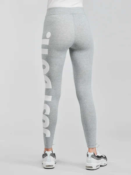 Ruha Nike szürke