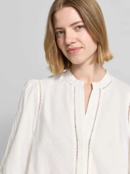 Bluzka o kroju relaxed fit z haftem ażurowym model Ajour' Stefanel biała
