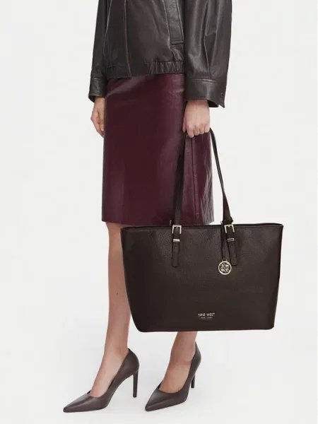 Nine West Geantă EO-QUIET închis maro