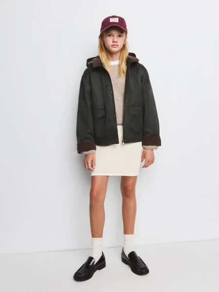 Kurtka woskowana z kołnierzem z sztruksu khaki Dzieci 7 MANGO KIDS