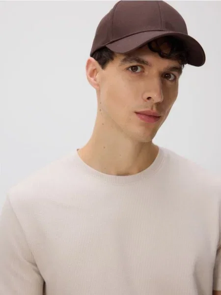 Reserved Tricou structurat slim fit bej