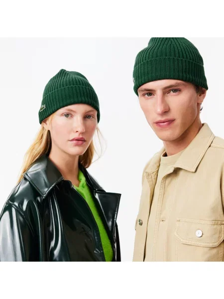 Шапка Lacoste зеленая