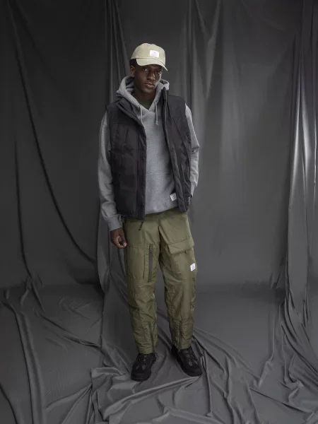 Утепленный жилет Alpha Industries черный