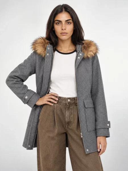 Parka Only s kapucňou s kožušinou sivá