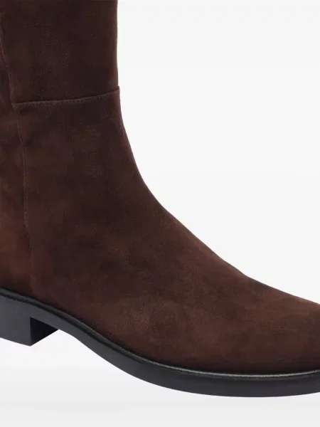 Botine Stuart Weitzman din piele de căprioară maro