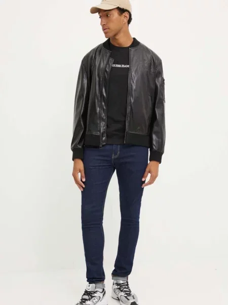 Футболка Guess Jeans с аппликацией черная