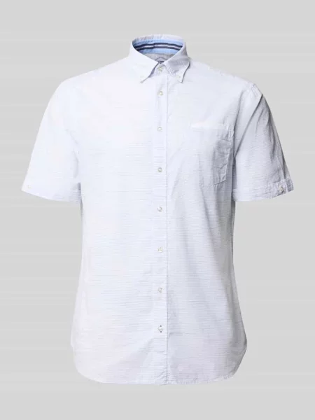 Koszula casualowa o kroju regular fit z kołnierzykiem typu button down Christian Berg Men biała