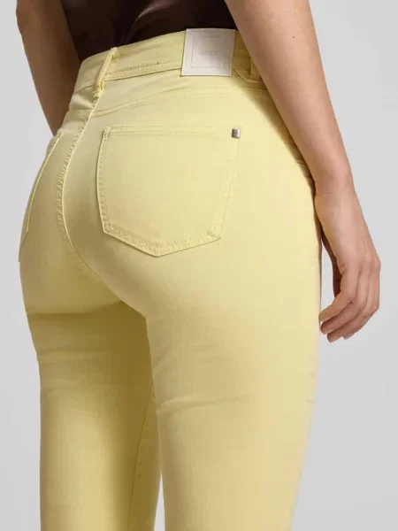 Spodnie o kroju slim fit w skróconej długości model SHAKIRA' Brax