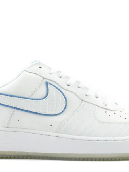 Sneakerși Nike Air Force 1 retro alb