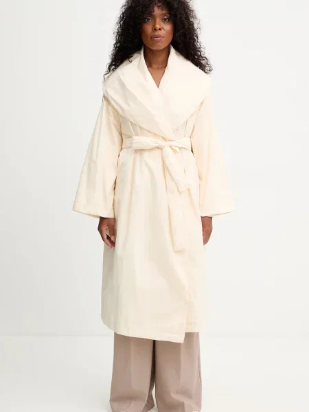 Liviana Conti palton bej