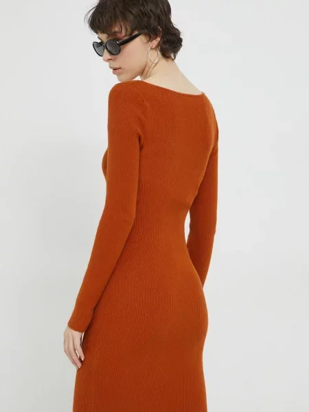 Šaty Abercrombie & Fitch mini hnědá
