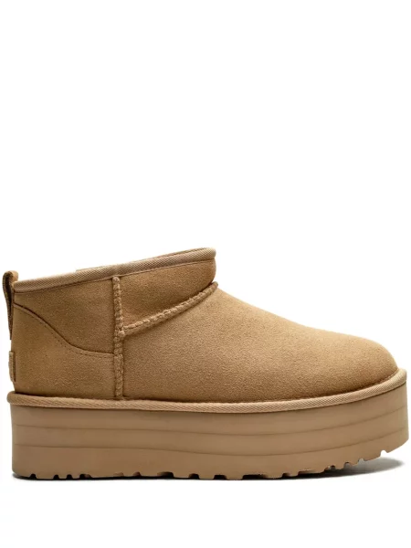 Platform talpú bakancs Ugg