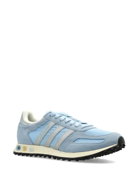 Pălărie Adidas cu dungi cu platformă din jerseu alb