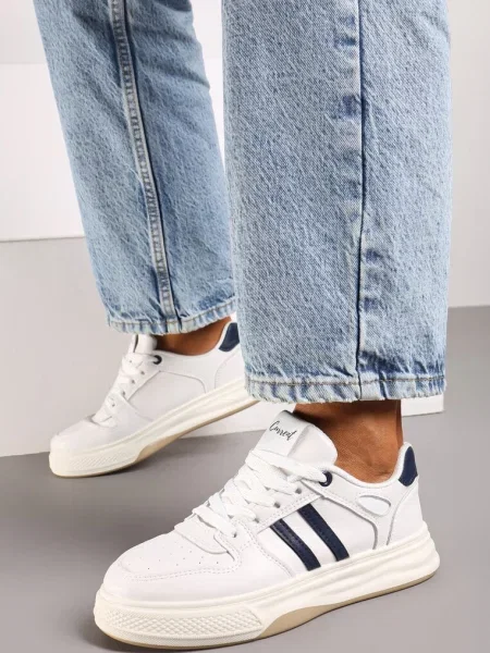 Biało-Niebieskie Płaskie Sneakersy Wykończone Paskami Walleria białe