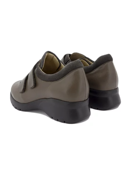 Pantofi Piesanto maro