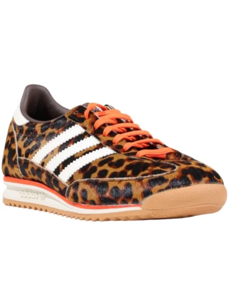 Pantofi Adidas cu model leopard negru