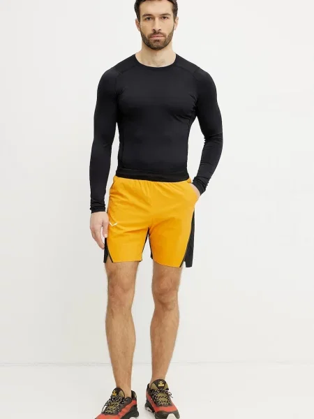 Шорты Salewa желтые