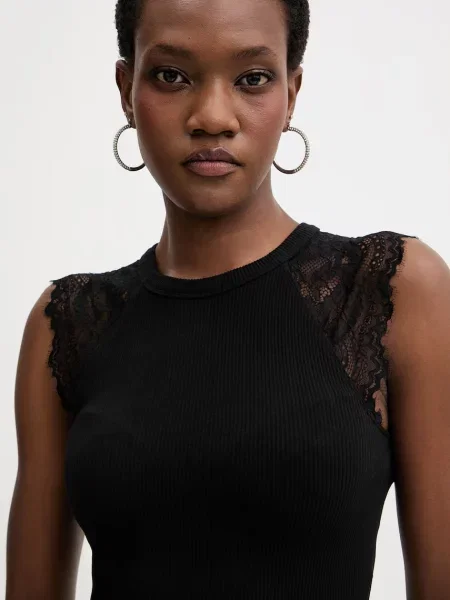 Футболка Guess