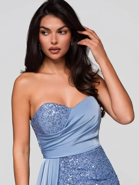 Rochie de seară Edoti de costum albastru