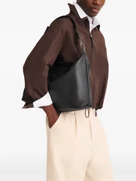 Geantă Longchamp din piele negru