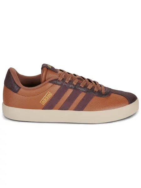 Félcipo Adidas barna