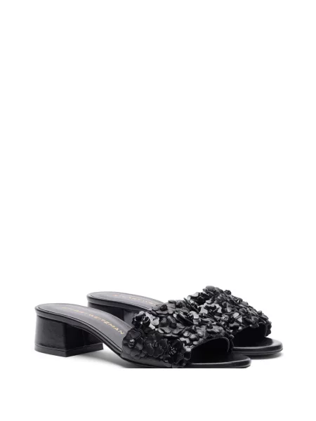 Klapki Stuart Weitzman skórzane czarne